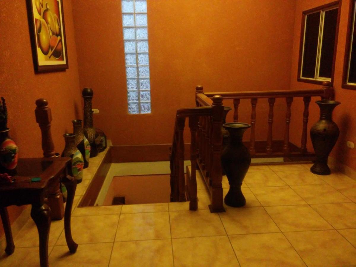 マナグアCasa Montoco 114アパートメント エクステリア 写真
