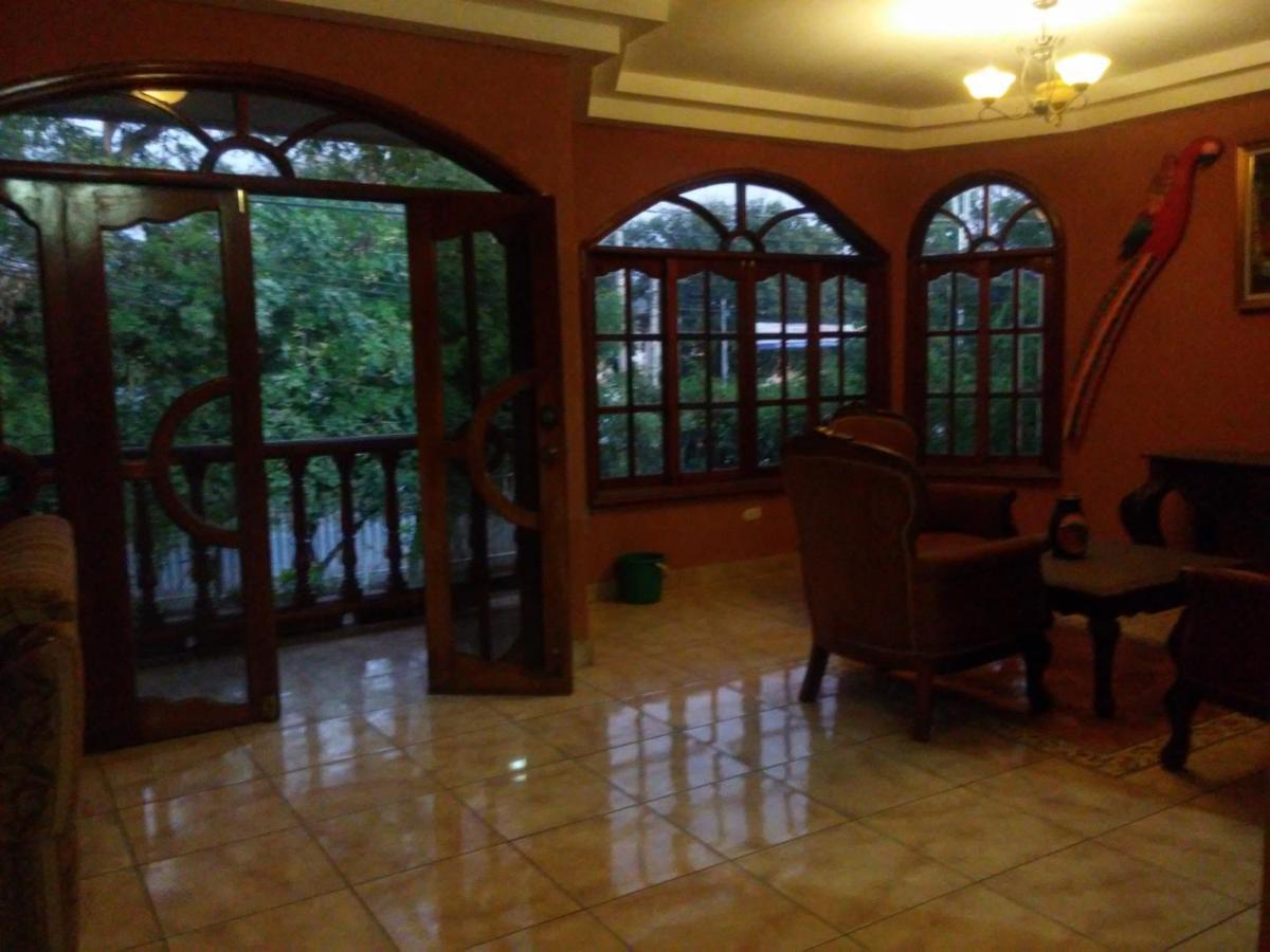 マナグアCasa Montoco 114アパートメント エクステリア 写真