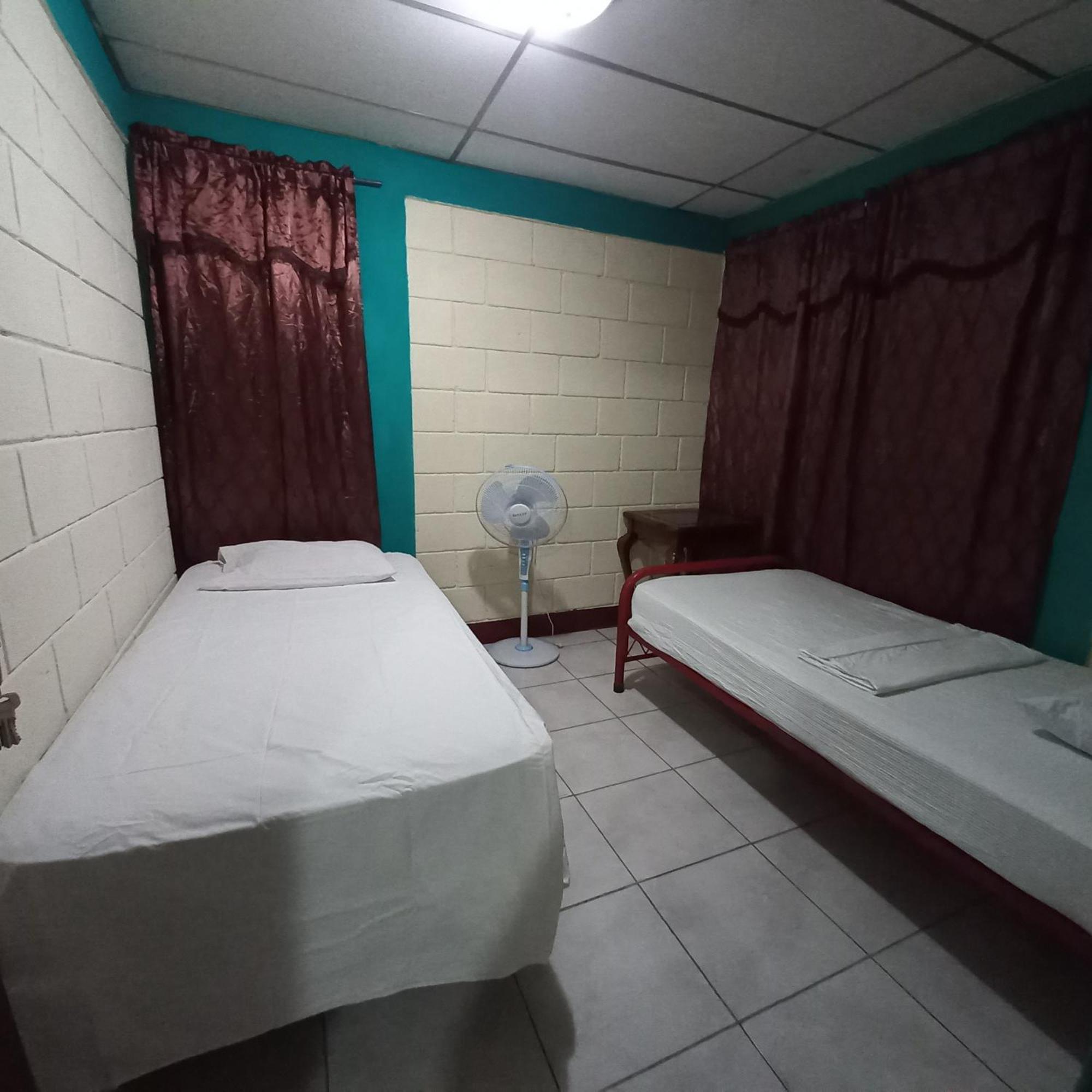 マナグアCasa Montoco 114アパートメント エクステリア 写真