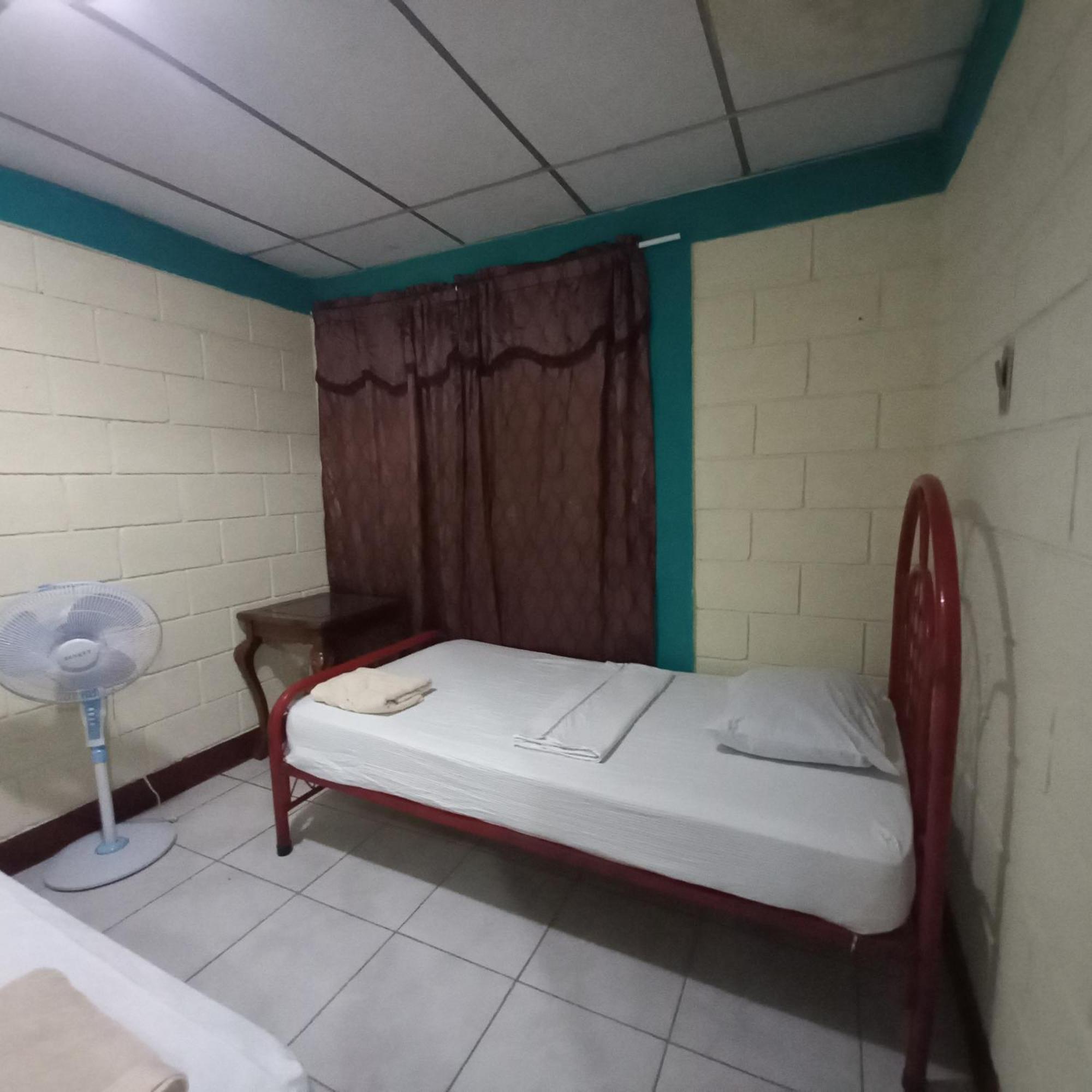 マナグアCasa Montoco 114アパートメント エクステリア 写真