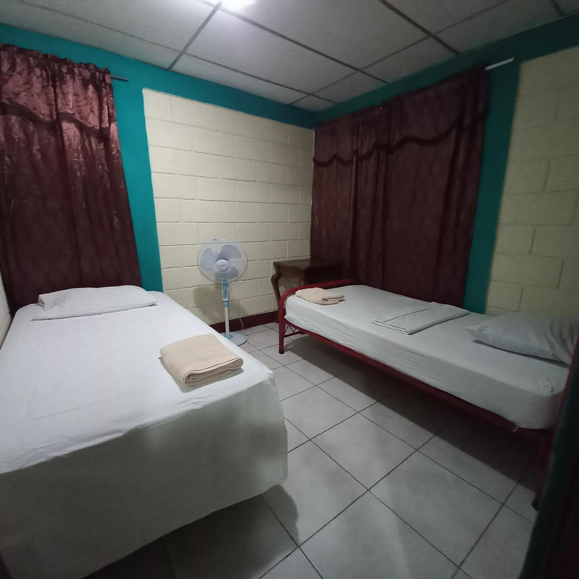 マナグアCasa Montoco 114アパートメント エクステリア 写真
